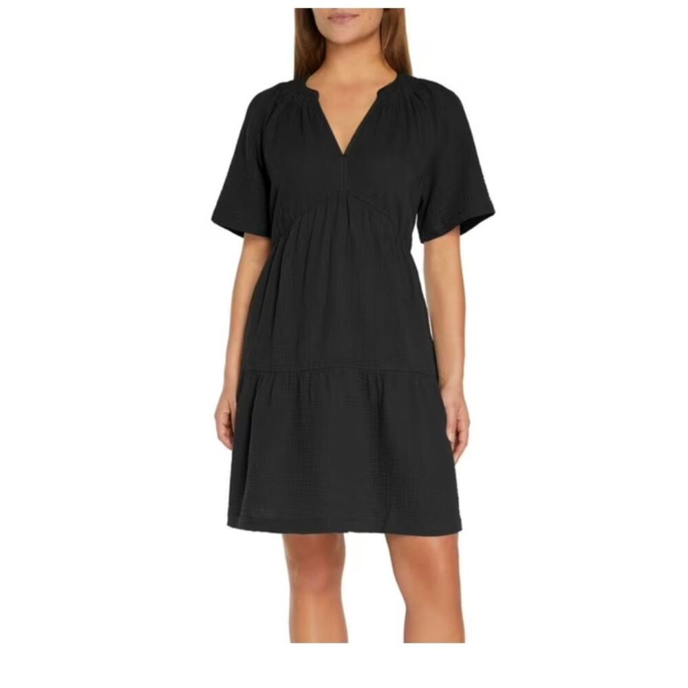 GAP Black Gauze Tiered Mini Dress XS Textured V-Neck Short Sleeve with Pockets